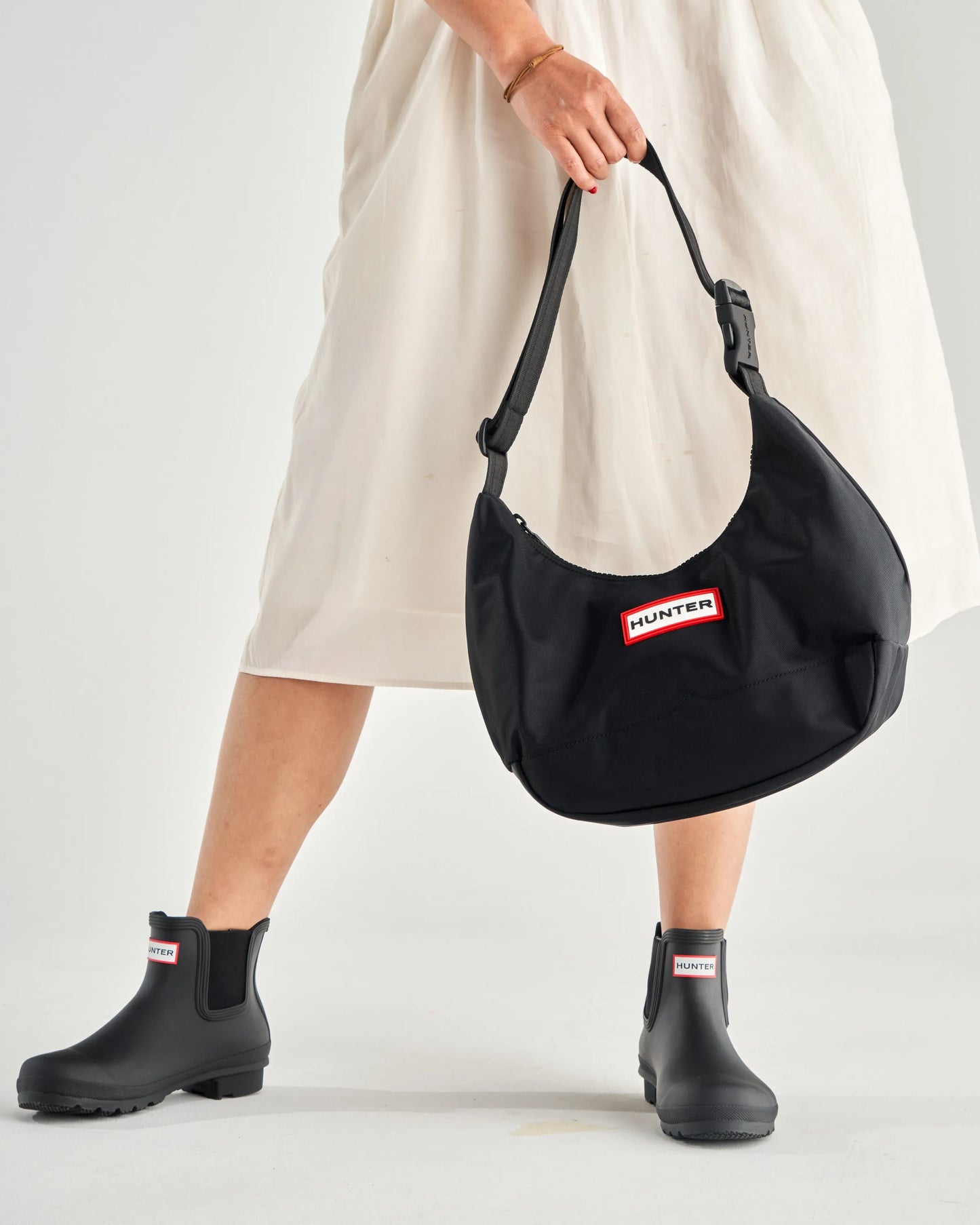 Hunter Nylon Midi Hobo