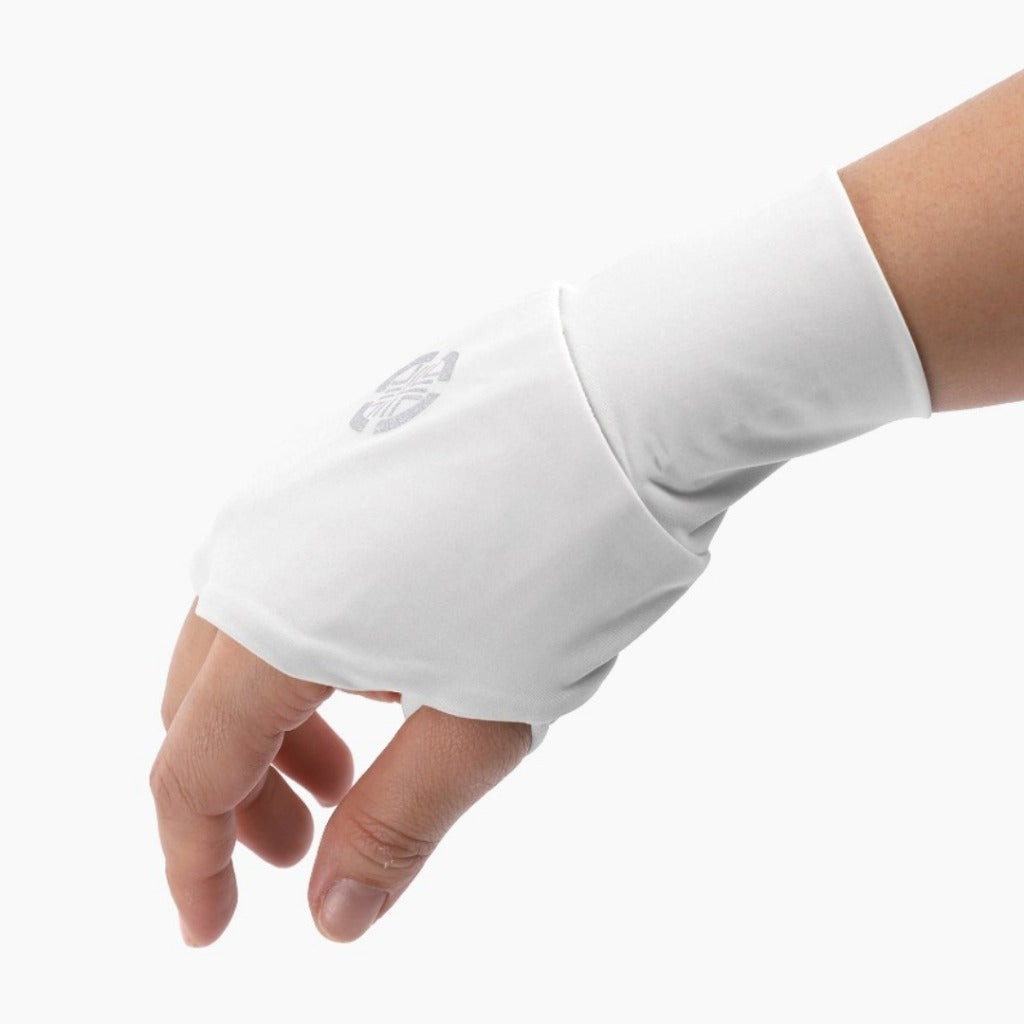 TECHSKIN UV-Blocking Back-of-Hand Glove (Right Hand)