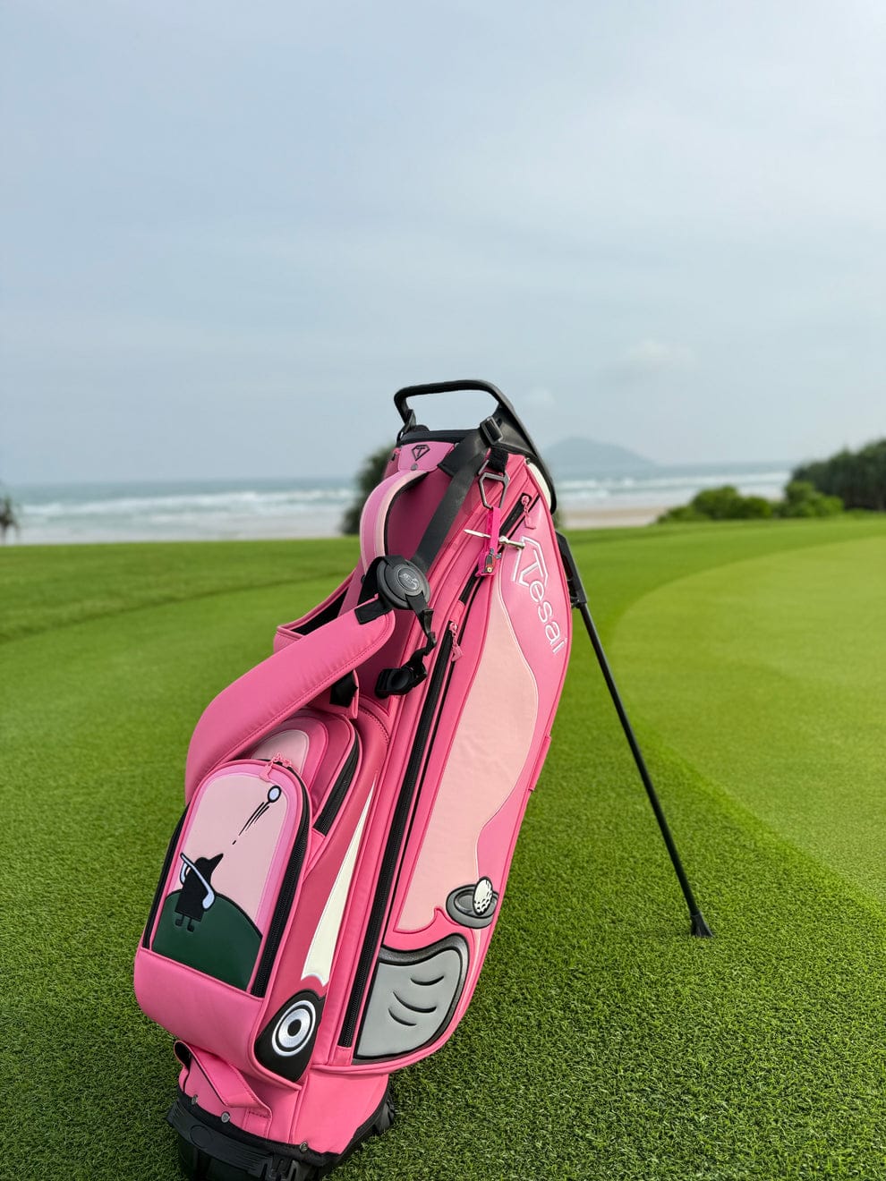 TESAI Signature Stand Bag in Vitality Rose